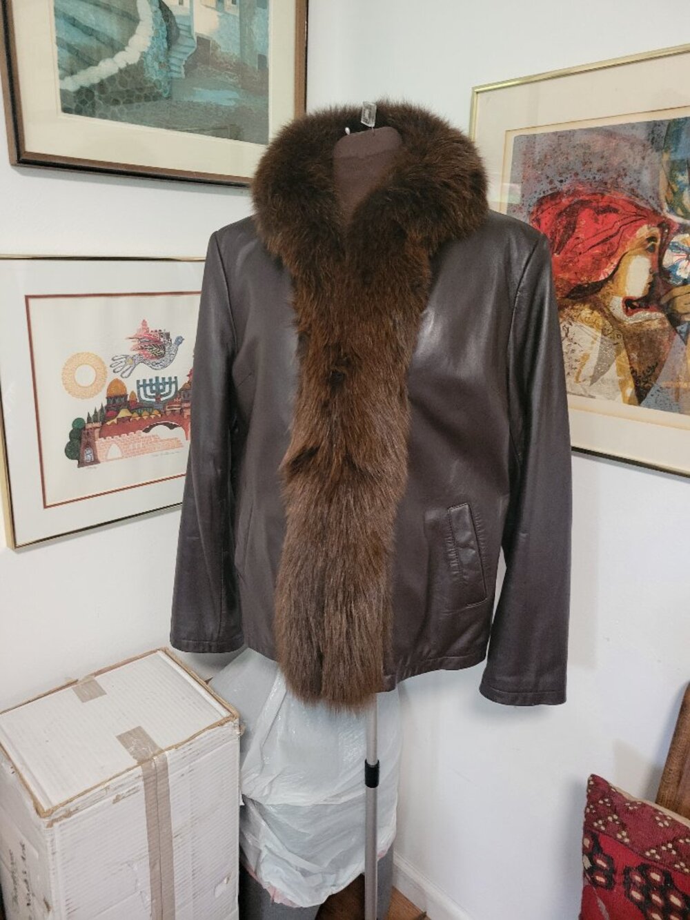 Max & Lily Brown 100% leather and Fur Collar Jacket Size L